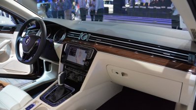 2015 VW Passat previewed in Malaysia interior