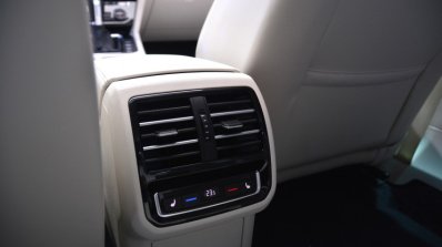 2015 VW Passat previewed in Malaysia rear AC vents
