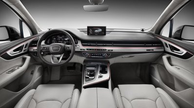 2016 Audi Q7 dashboard