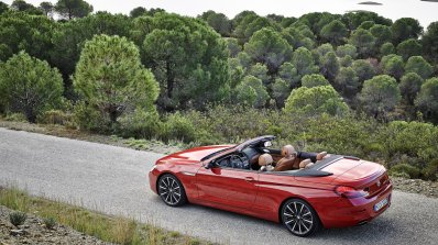 2016 BMW 6 Series Convertible rear three quarter