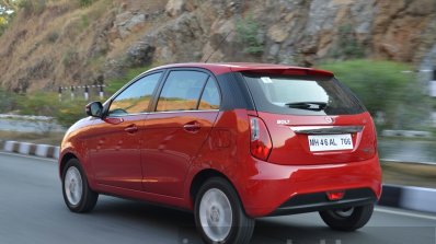 Tata Bolt 1.2T tracking rear Review