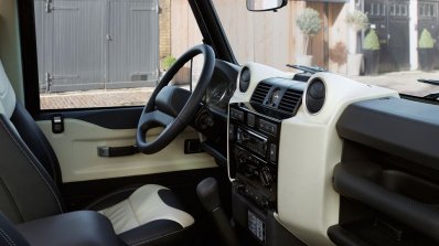 2015 Land Rover Defender Autobiography Edition Interior
