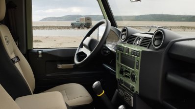 2015 Land Rover Defender Heritage Edition Interior