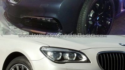2016 BMW 7 series vs 2013 BMW 7 series front
