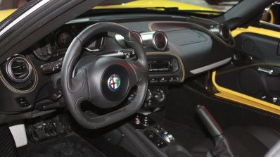 Alfa Romeo 4C Spider at the 2015 Detroit Auto Show interior (2)