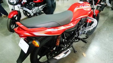 Bajaj Platina ES rear quarter