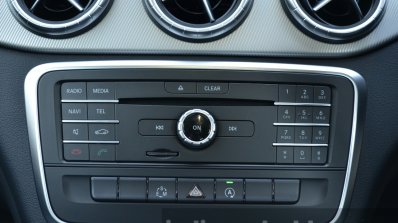 Mercedes CLA 200 CDI music system Review