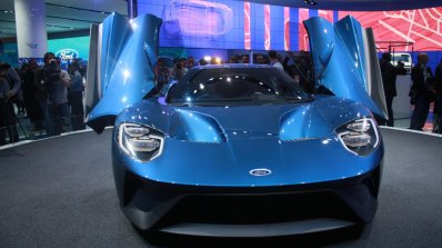New Ford GT front at the 2015 Detroit Auto Show