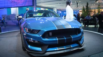 Shelby GT350R Mustang front at the 2015 Detroit Auto Show