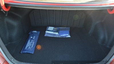 2015 Hyundai Verna petrol facelift boot