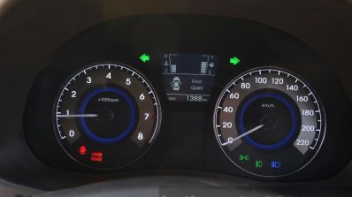 2015 Hyundai Verna petrol facelift cluster