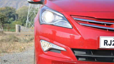 2015 Hyundai Verna petrol facelift lights