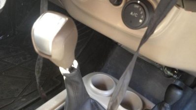 2015 Mahindra Thar spyshot gear lever