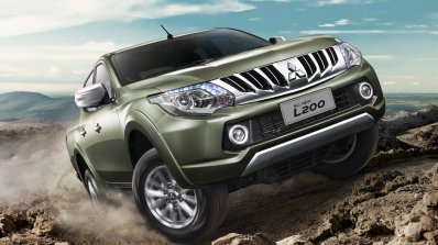2015 Mitsubishi L200 press shot