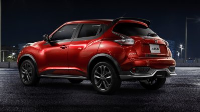2015 Nissan Juke Revolt rear three quarter red Indonesia