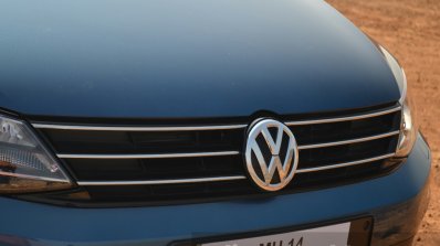 2015 VW Jetta TDI facelift chrome grille Review