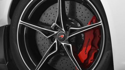 2016 McLaren 675LT press shot rims