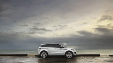 2016 Range Rover Evoque side