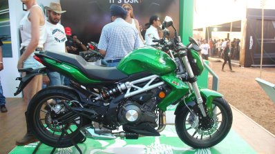 DSK Benelli TNT 300 At India Bike Week 2015 Right Side Profile