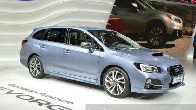 Subaru Levorg front three quarter view at 2015 Geneva Motor Show