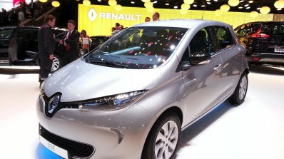 2015 Renault Zoe front three quarter at the 2015 Geneva Motor Show