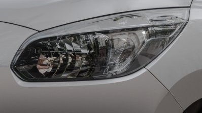 2016 Chevrolet Spin headlamp
