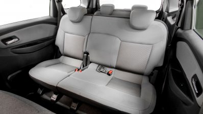 2016 Chevrolet Spin rear seat