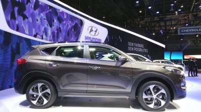 2016 Hyundai Tucson side view at the 2015 Geneva Motor Show