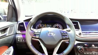 2016 Hyundai Tucson steering wheel at the 2015 Geneva Motor Show