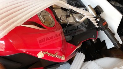 Bajaj Pulsar 200RS fuel tank spied at the dealership