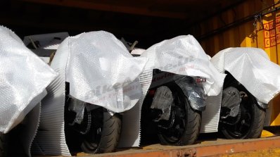 Bajaj Pulsar 200RS rear spied at the dealership