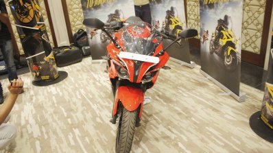 Bajaj Pulsar RS200 Red front view at Launch