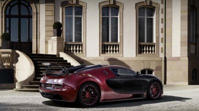 Bugatti Veyron Grand Sport Vitesse La Finale rear three quarters press image
