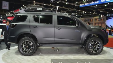 Chevrolet Trailblazer accessorized side at the 2015 Bangkok Motor Show