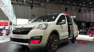 Citroen Berlingo Mountain Vibe Concept front three quarter at the 2015 Geneva Motor Show