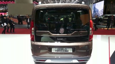 Fiat Doblo Trekking rear at the 2015 Geneva Motor Show