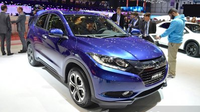 Honda HR-V front three quarter view at 2015 Geneva Motor Show