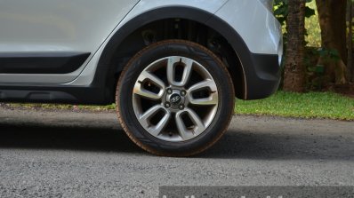 Hyundai i20 Active Diesel 16-inch alloys Review