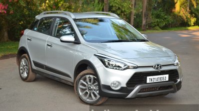 Hyundai i20 Active Diesel front quarters Review