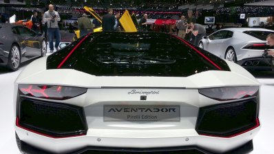 Lamborghini Aventador Pirelli Edition rear