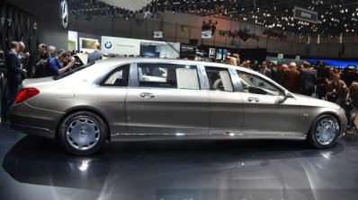 Mercedes Maybach Pullman right side 2 view at Geneva Motor Show.jpg