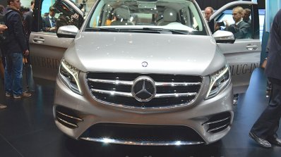 Mercedes V-ision-e concept front view at 2015 Geneva Motor Show