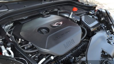 Mini Cooper S 2.0L engine