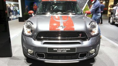 Mini Countryman Park Lane front at the 2015 Geneva Motor Show