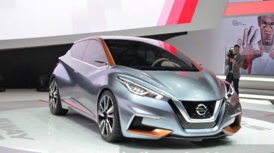 Nissan Sway Concept front three quarter at the 2015 Geneva Motor Show