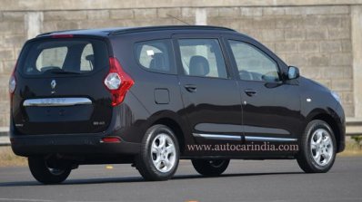 Renault Lodgy India spec rear quarter