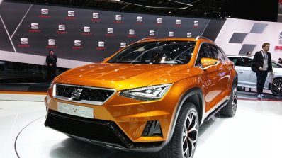 Seat 20V20 Suv Concept front three quarter(3) view at 2015 Geneva Motor Show