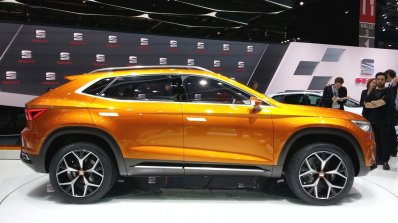 Seat 20V20 Suv Concept side(2) view at 2015 Geneva Motor Show