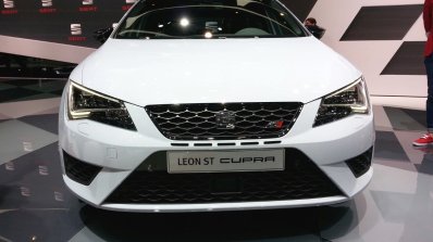Seat Leon ST Cupra front view at 2015 Geneva Motor Show