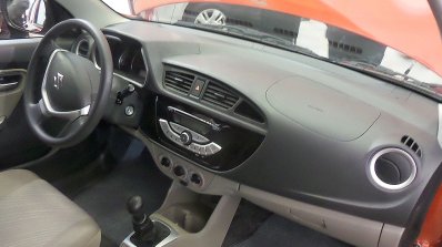 Suzuki-K10-dashboard-at-Algeria-Motor-Show